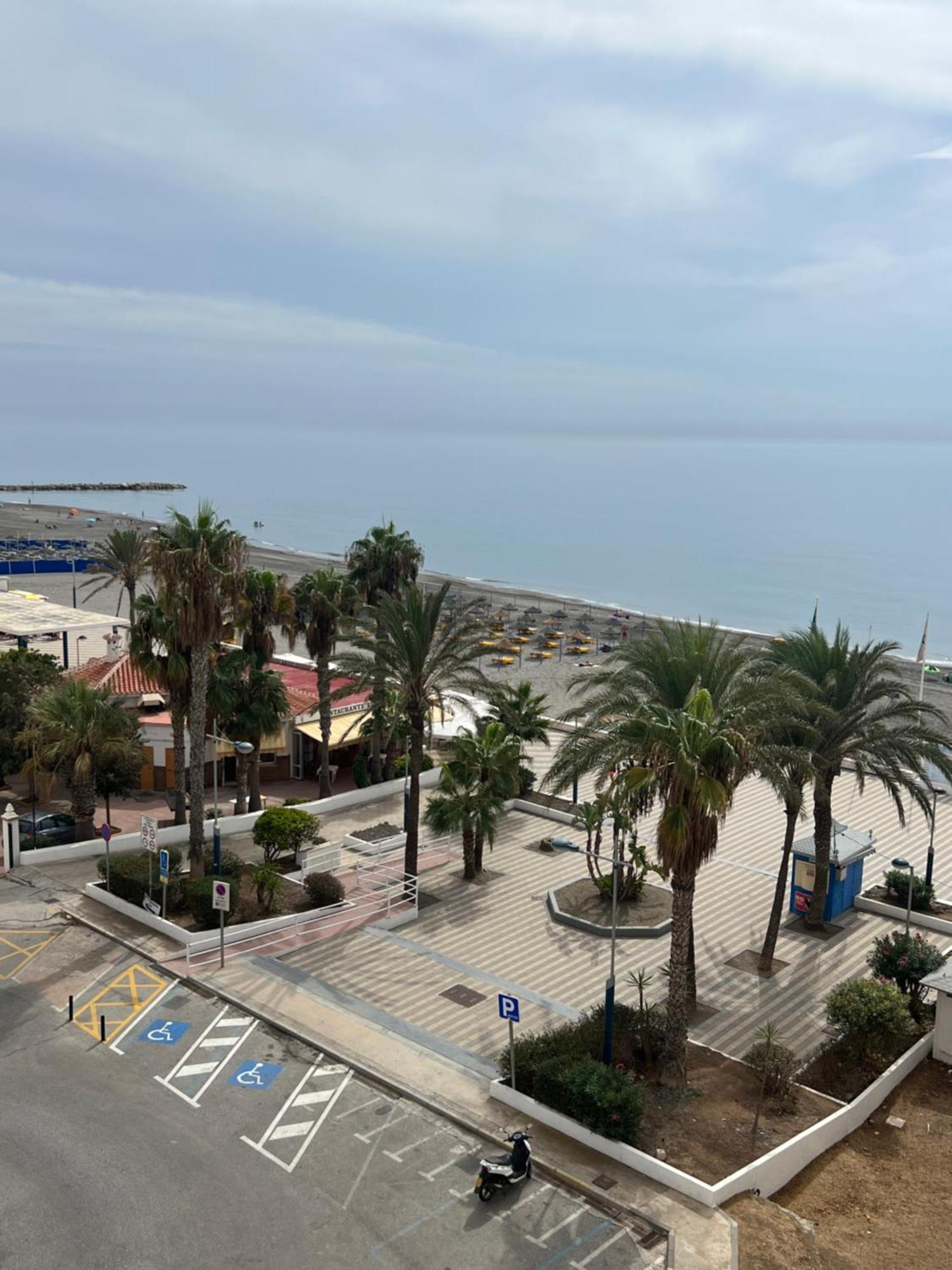 Estudio Mar En Calma, Primera Linea De Playa Con Vistas Al Mar Apartment Torrox
