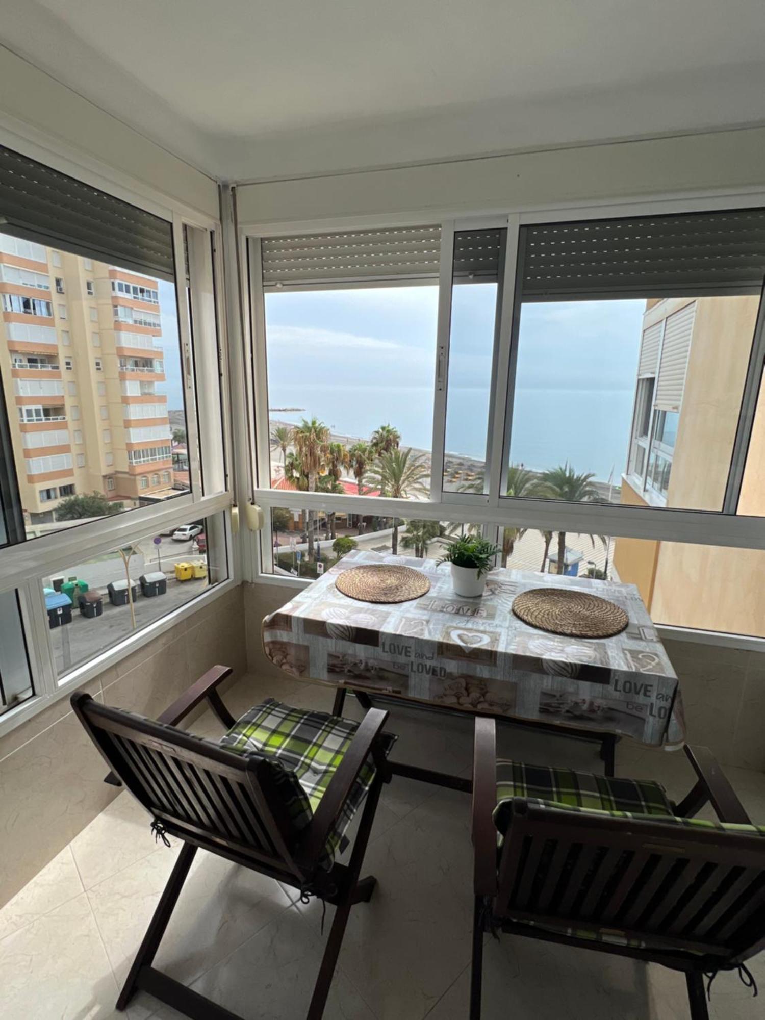 Apartment Estudio Mar En Calma, Primera Linea De Playa Con Vistas Al Mar