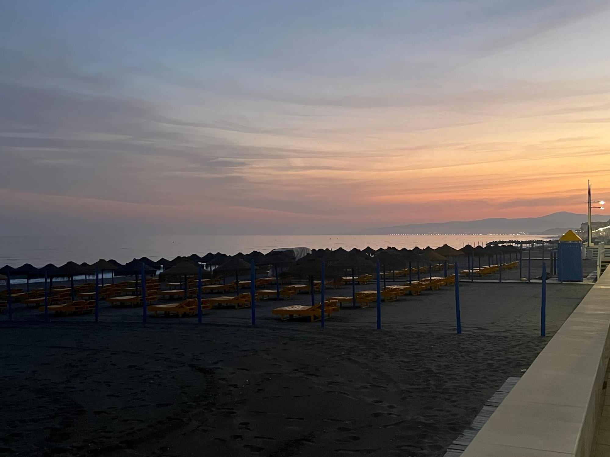 Estudio Mar En Calma, Primera Linea De Playa Con Vistas Al Mar Apartment *